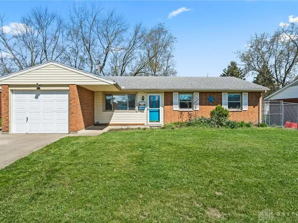 1604 Haverhill Dr, Piqua, OH 45356