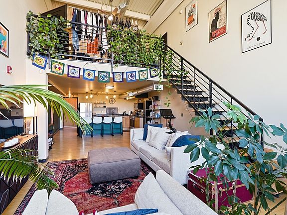 4th image of 300 Tijeras Ave NE APT 313