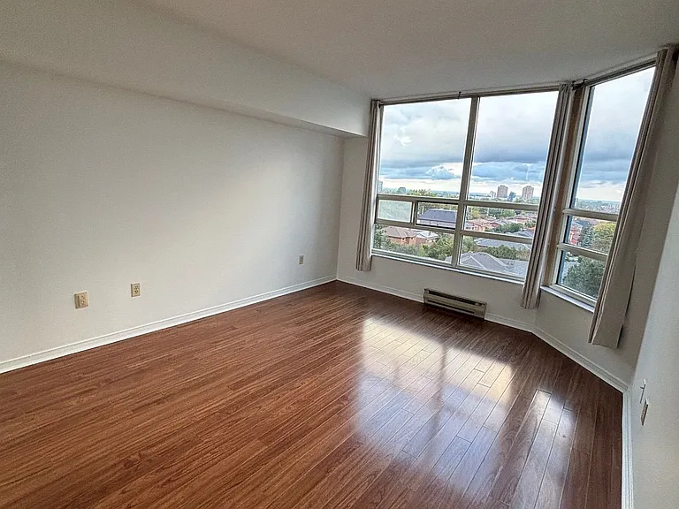250 Webb Dr #701 — Photo 7