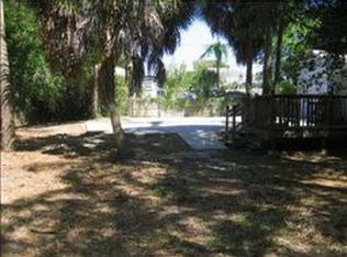 235 21st Ave SE, Saint Petersburg, FL 33705