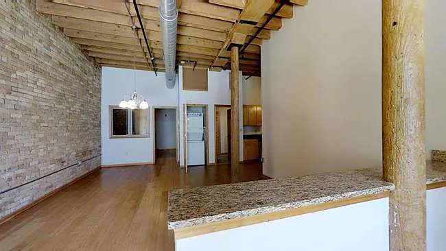 227 North Water Street — Photo 3