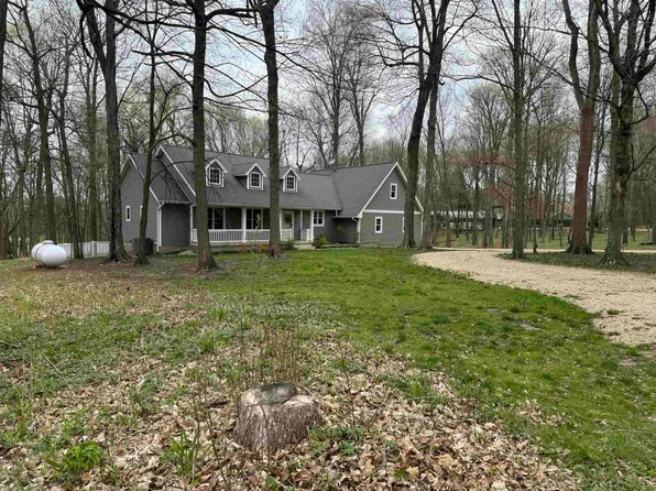 104 Country Hills Ln, Denver, IA 50622