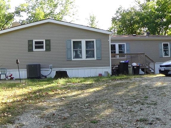 4th image of 686 Evergreen Meadows Dr
