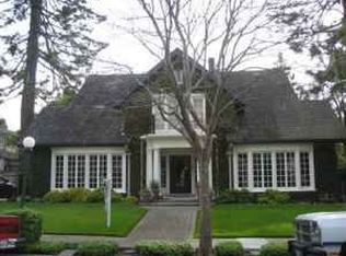 1208 Saint Charles St, Alameda, CA 94501