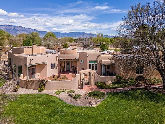 4th image of 500 Los Arboles Verde