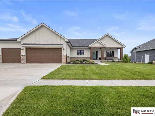 142 Curtis St, Wahoo, NE 68066