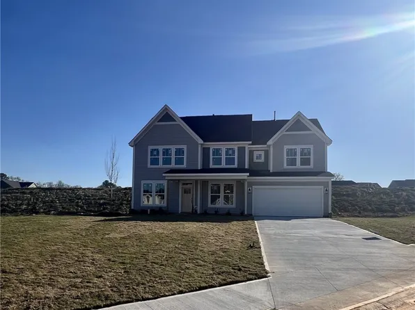 126 Kayfield Farms Dr, Anderson, SC 29621