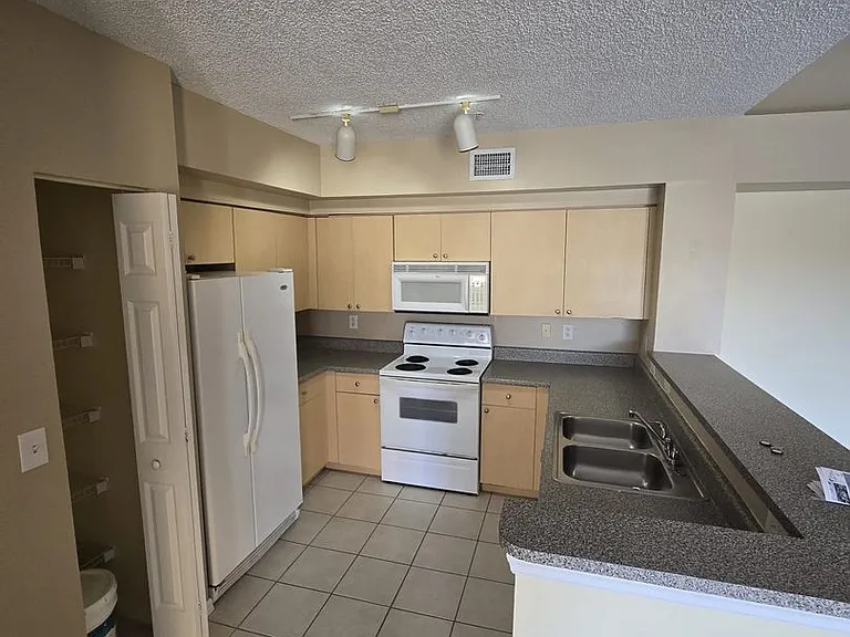 2151 W Preserve Way #304 — Photo 23