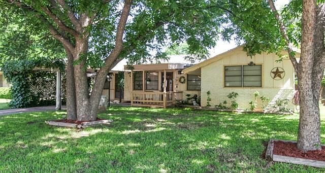 1st image of 3780 Laurel Dr