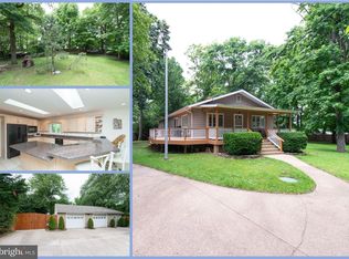 4154 Shoreham Beach Rd, Edgewater, MD 21037