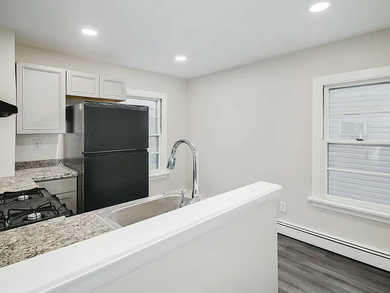 310 Dorrance St #2 — Photo 5