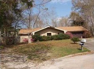 1848 Pat Dr, Gautier, MS 39553