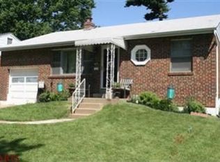 9219 Riverwood Dr, Saint Louis, MO