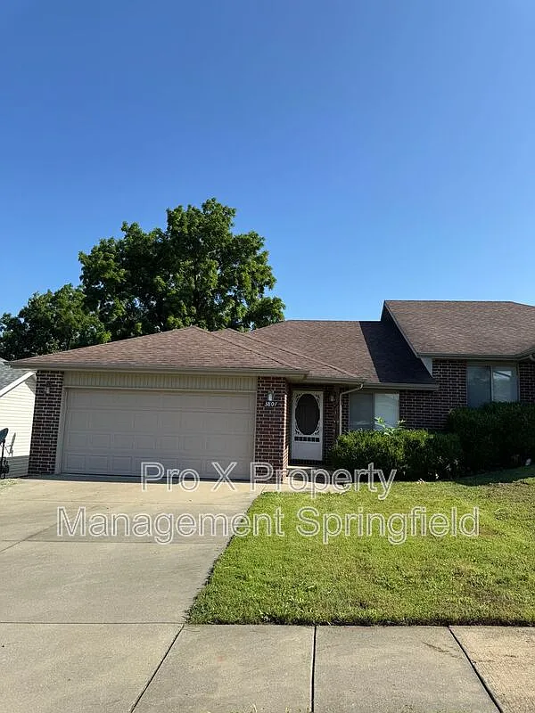 2 bed, 2.0 bath, 1100 sqft, $1,395 — Photo 1