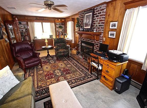 4th image of 6416 Lakeway Dr