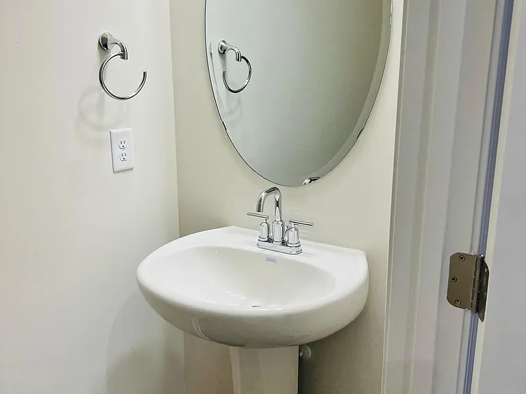 929 Field Ivy Dr — Photo 22