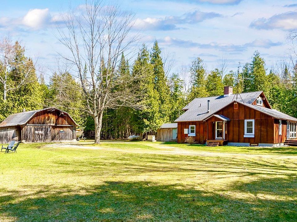 4894 N Lake Leelanau Dr, Lake Leelanau, MI 49653 Zillow