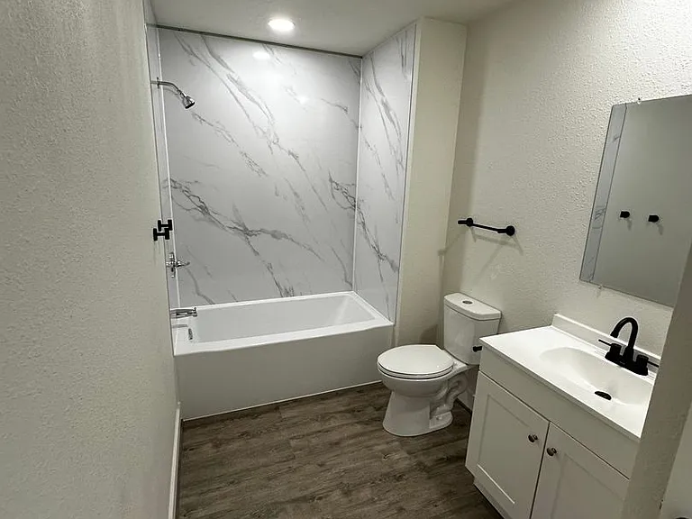 Sedalia Townhomes — Photo 12