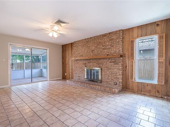 5th image of 2432 Baxter Ct