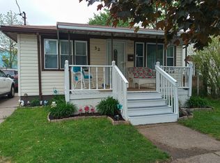 32 Willow St, Lackawanna, NY 14218