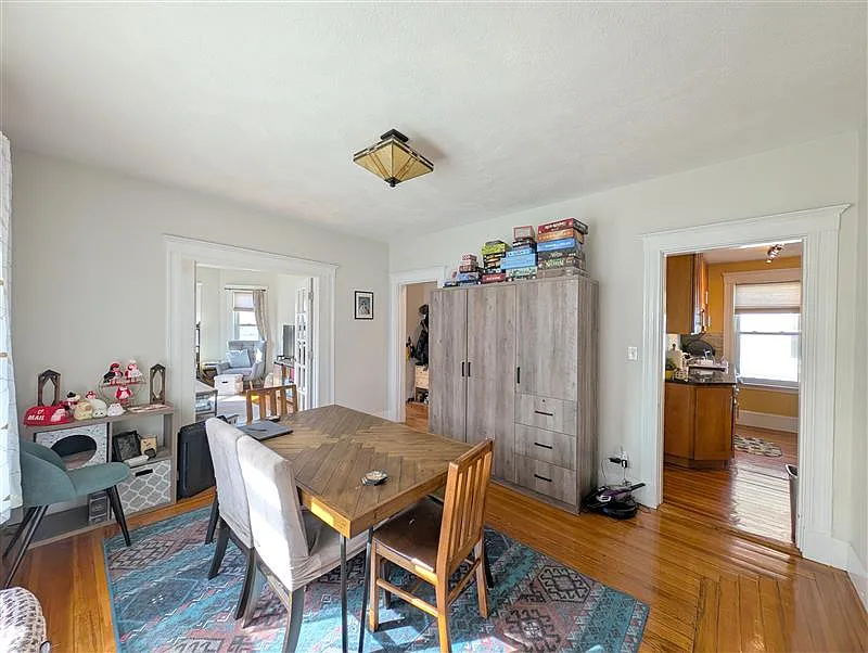 428 Main St — Photo 3