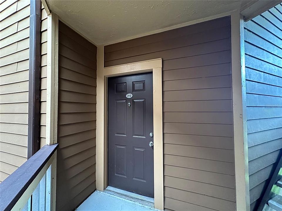 1st image of 486 N PIN OAK PLACE #212