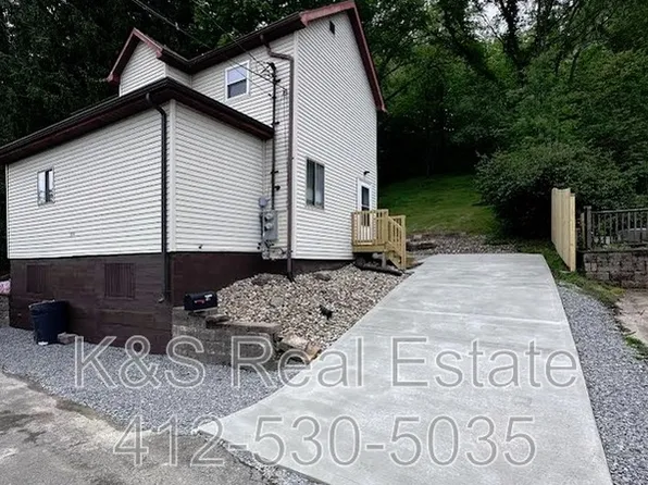 224 N 5th St #1, West Newton, PA 15089