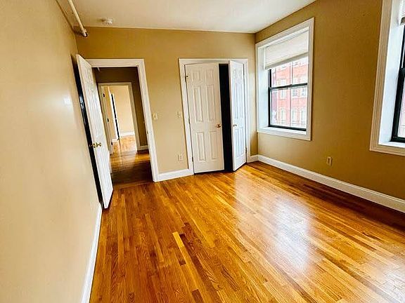 3rd image of 116 W Pearl St #3A