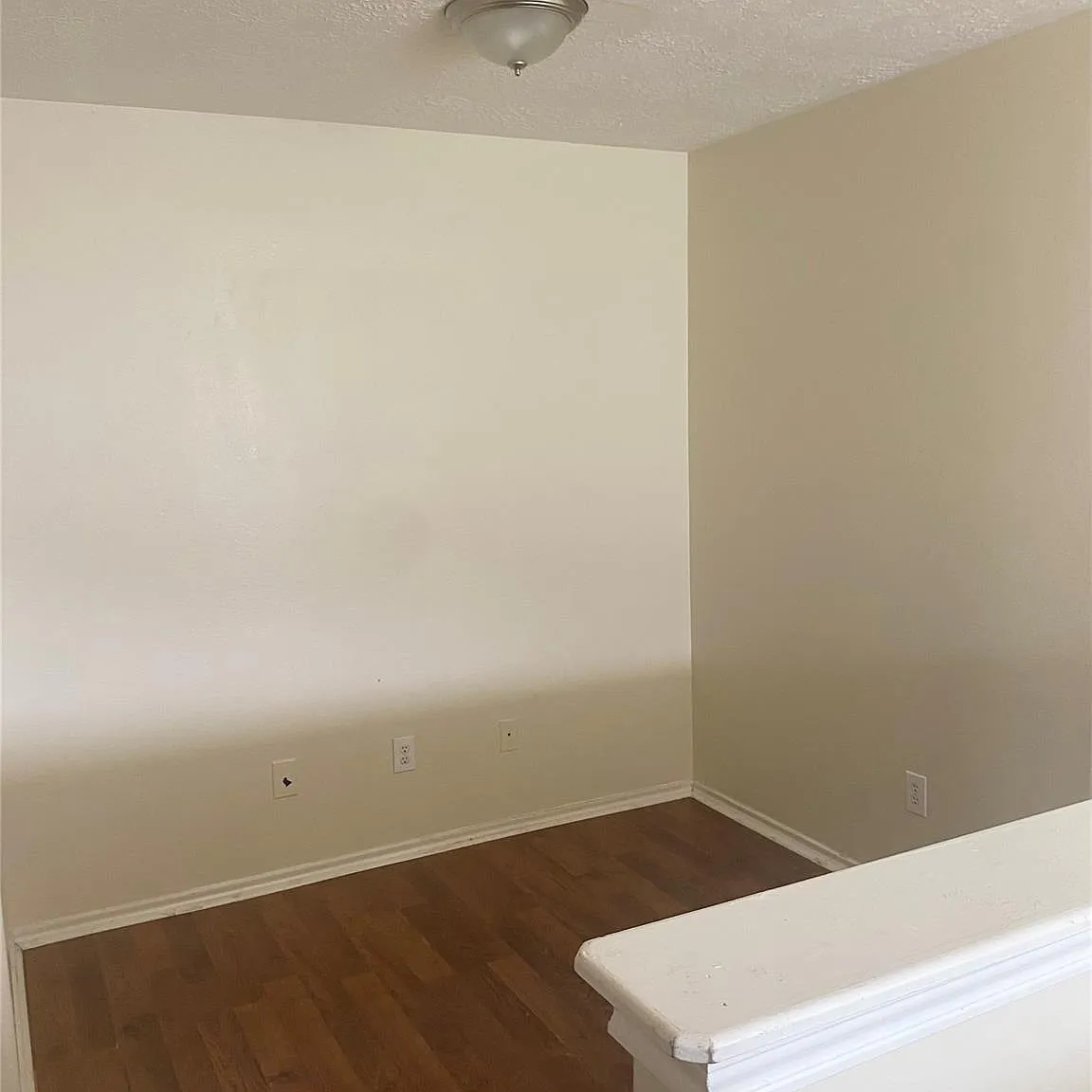 3 bed, 2.5 bath, 1628 sqft, $1,800 — Photo 2