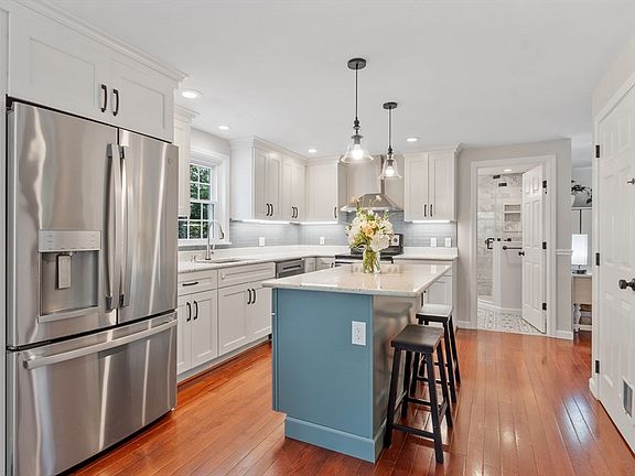 5th image of 60 Searle St