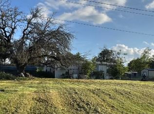 534 E Pierson St, Hamilton, TX 76531