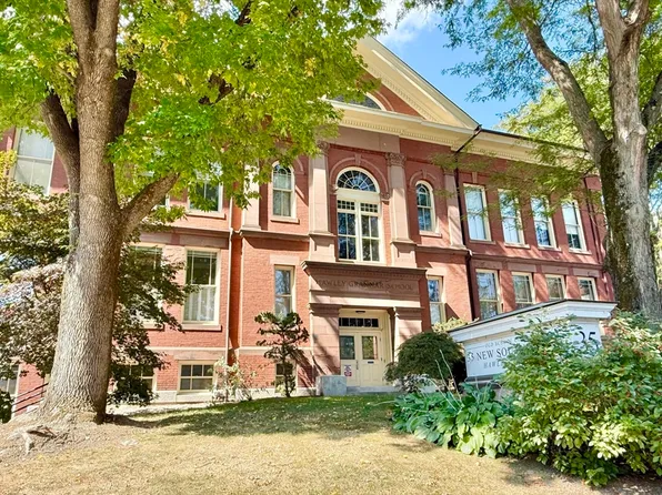 35 New South St APT 407, Northampton, MA 01060