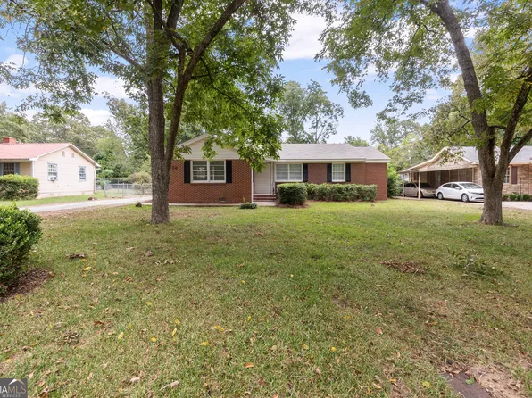 118 Donald Dr, Warner Robins, GA 31093