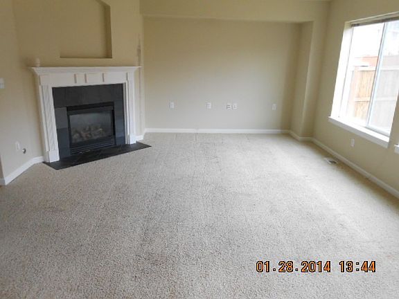 3rd image of 11807 185th St E