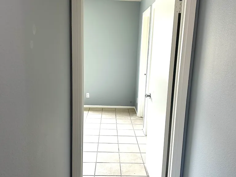 7846 Newman Ave #3C — Photo 11
