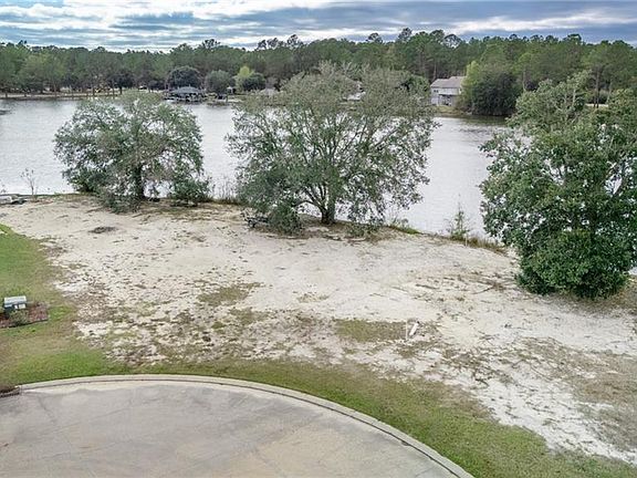 4th image of 701 Northlake Dr