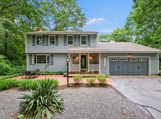 537 Tremont St, Rehoboth, MA 02769