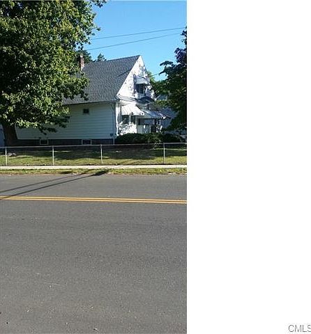 2nd image of 209 N Bishop Ave
