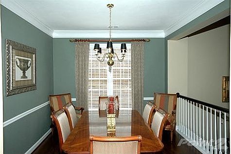 3-DiningRoom