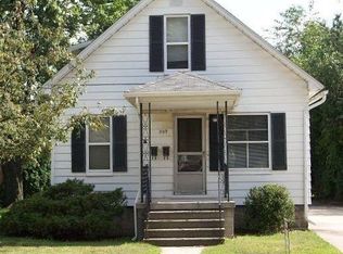 209 Fair St, Plymouth, MI 48170