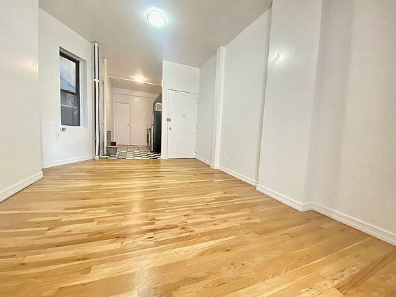 4th image of 49 Clinton St #10
