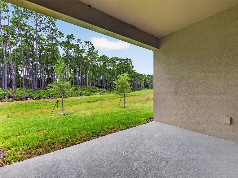 2568 Kinsale Ln — Photo 2