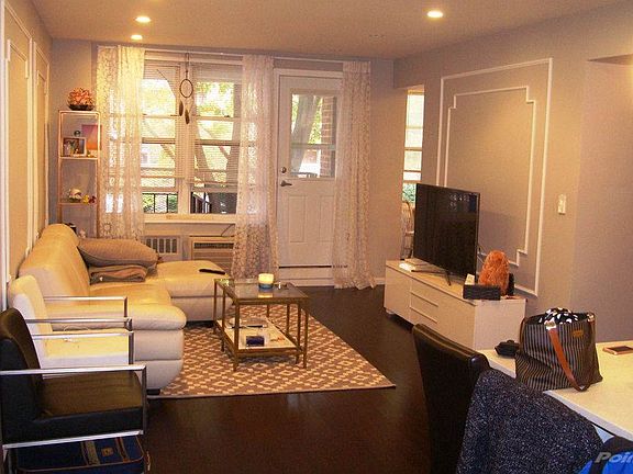 Living Rm