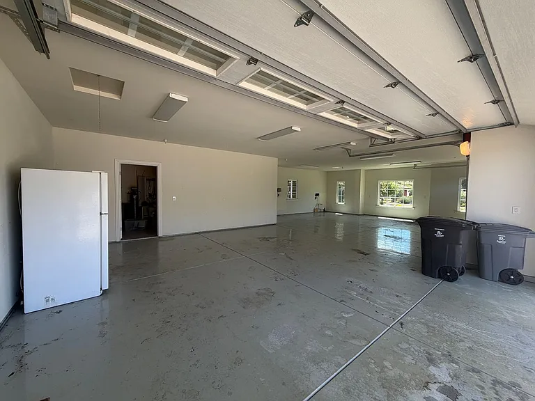 14740 Secretariat Way — Photo 12