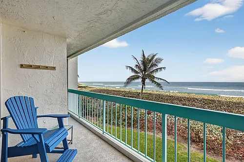 9940 S Ocean Dr #202 Photo 1