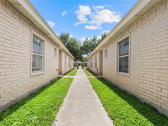 3rd image of 2013 Agua Fina Ave