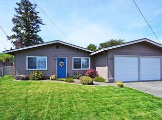 1634 Quaker St, Eureka, CA 95501