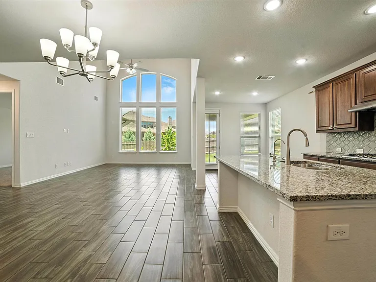 3054 Columbus Loop — Photo 11