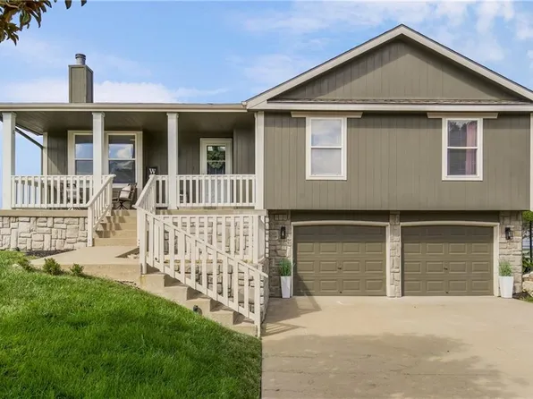 864 SW Meadowood Dr, Grain Valley, MO 64029