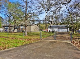 110 Tall Timbers Dr, Huntsville, TX 77320